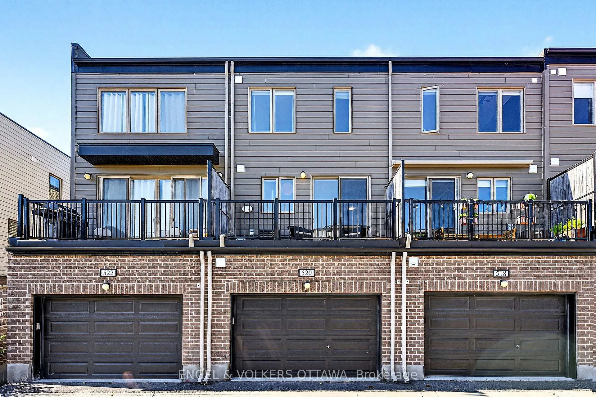 Photo 4 of 520 Ozawa Private, Ottawa, CFB Rockcliffe and Area — HOMEH