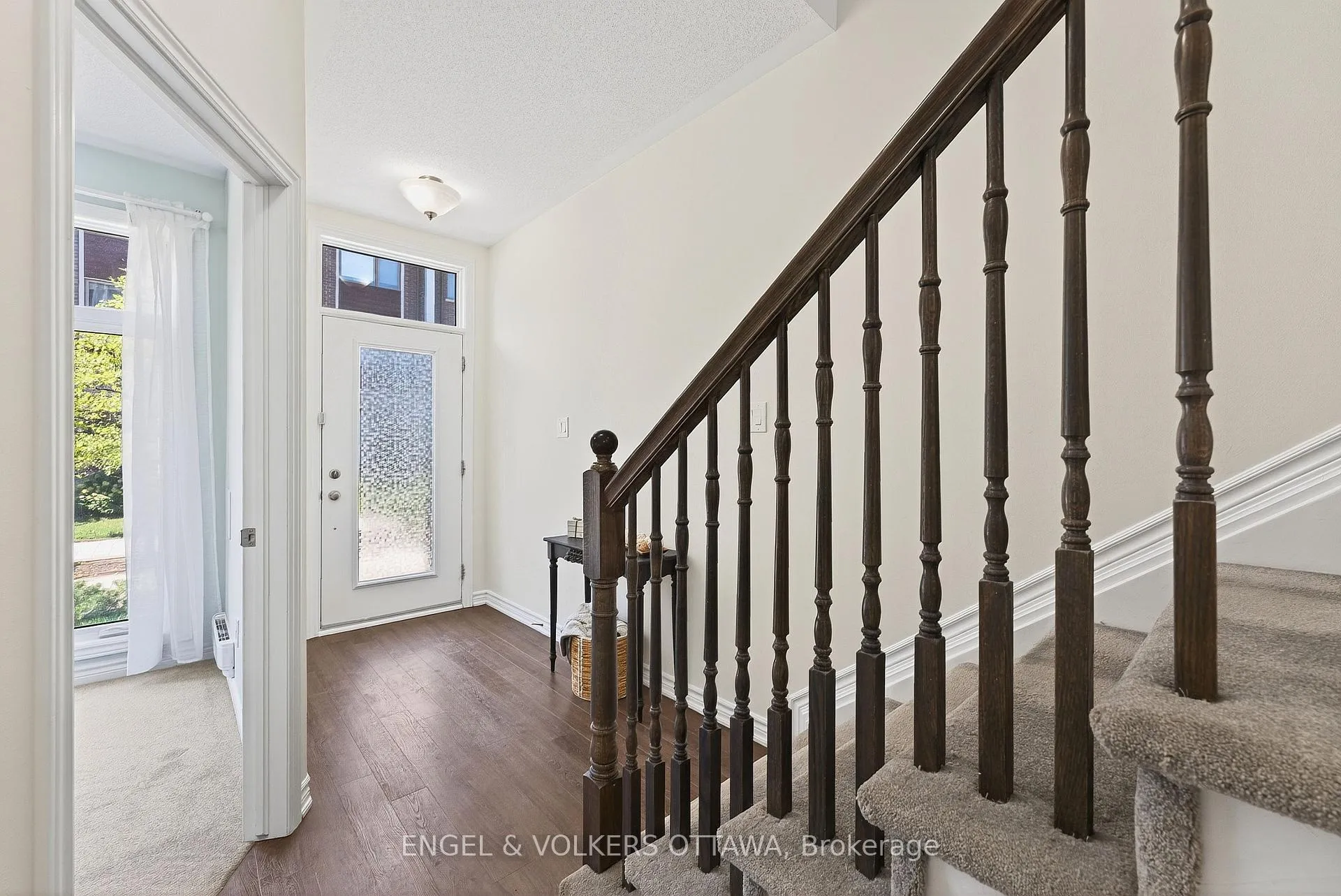 Photo 7 of 520 Ozawa Private, Ottawa, CFB Rockcliffe and Area — HOMEH