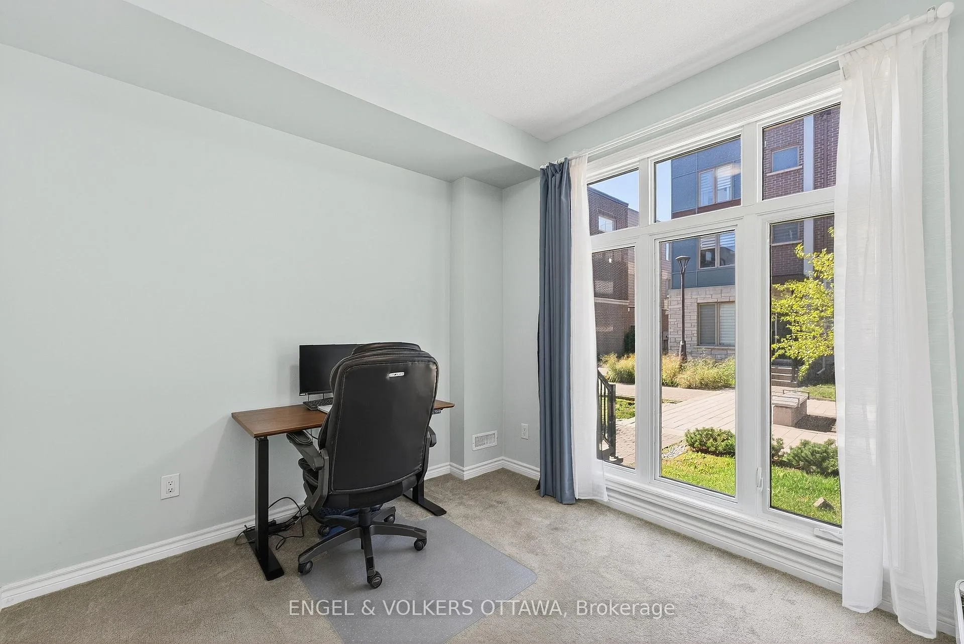 Photo 9 of 520 Ozawa Private, Ottawa, CFB Rockcliffe and Area — HOMEH