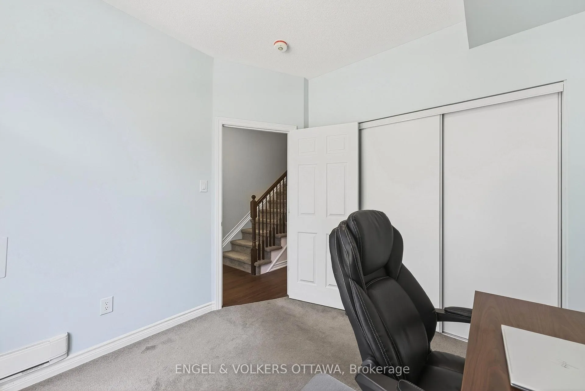 Photo 10 of 520 Ozawa Private, Ottawa, CFB Rockcliffe and Area — HOMEH