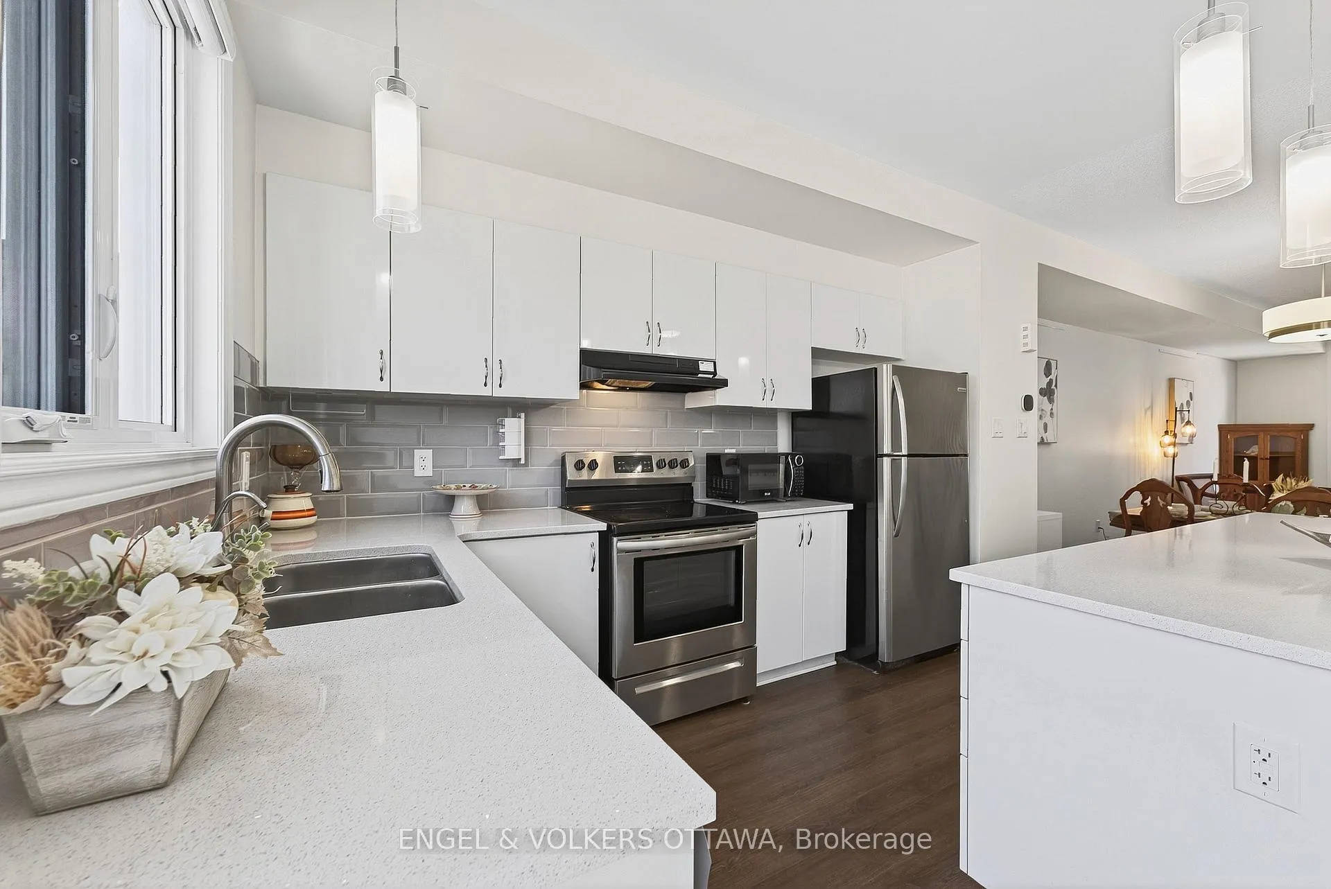Photo 16 of 520 Ozawa Private, Ottawa, CFB Rockcliffe and Area — HOMEH