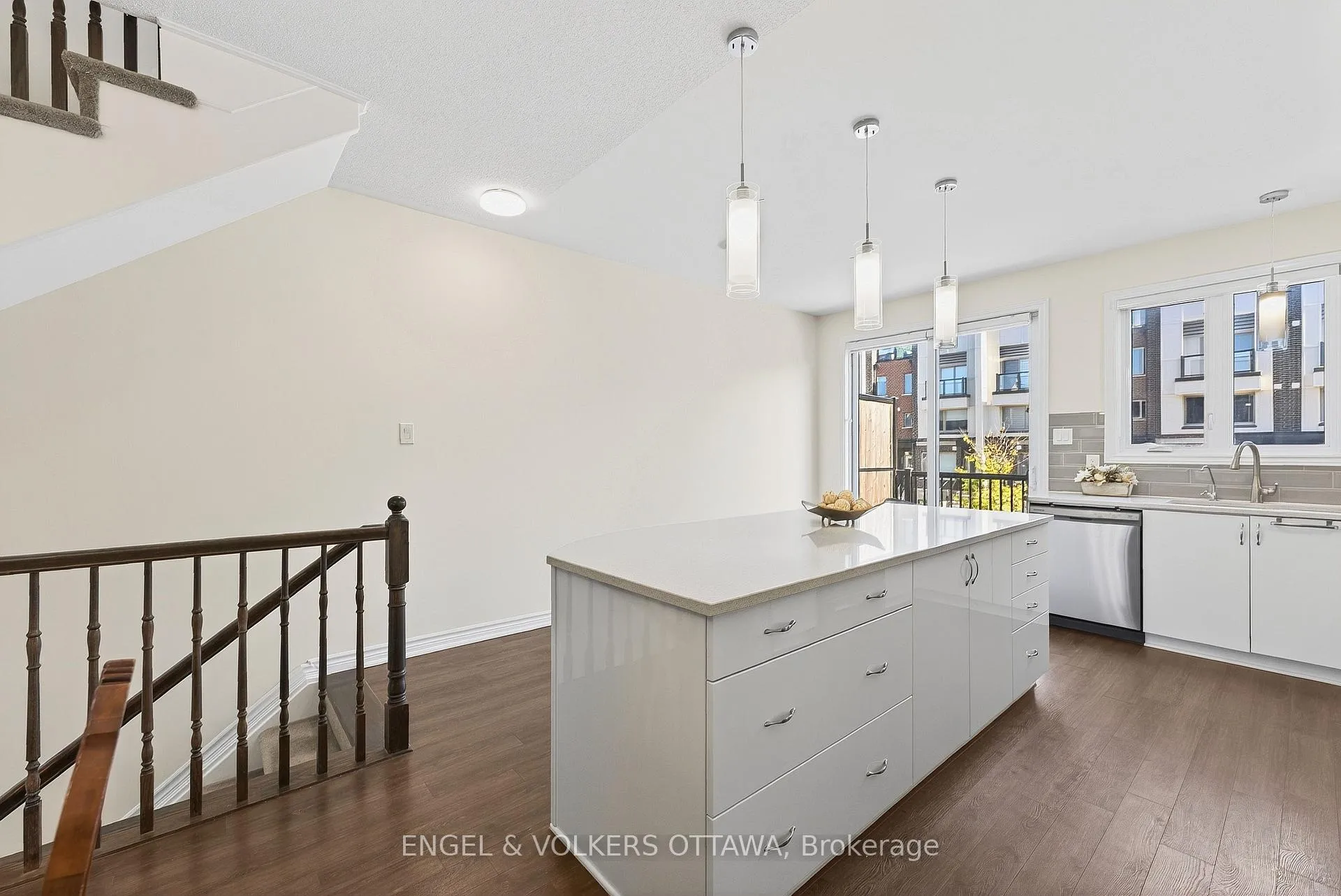 Photo 20 of 520 Ozawa Private, Ottawa, CFB Rockcliffe and Area — HOMEH