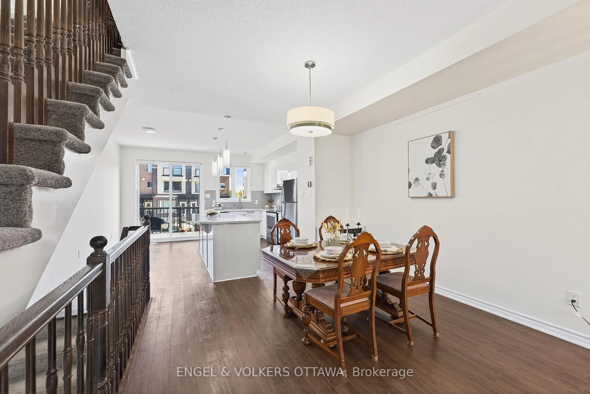 Photo 23 of 520 Ozawa Private, Ottawa, CFB Rockcliffe and Area — HOMEH