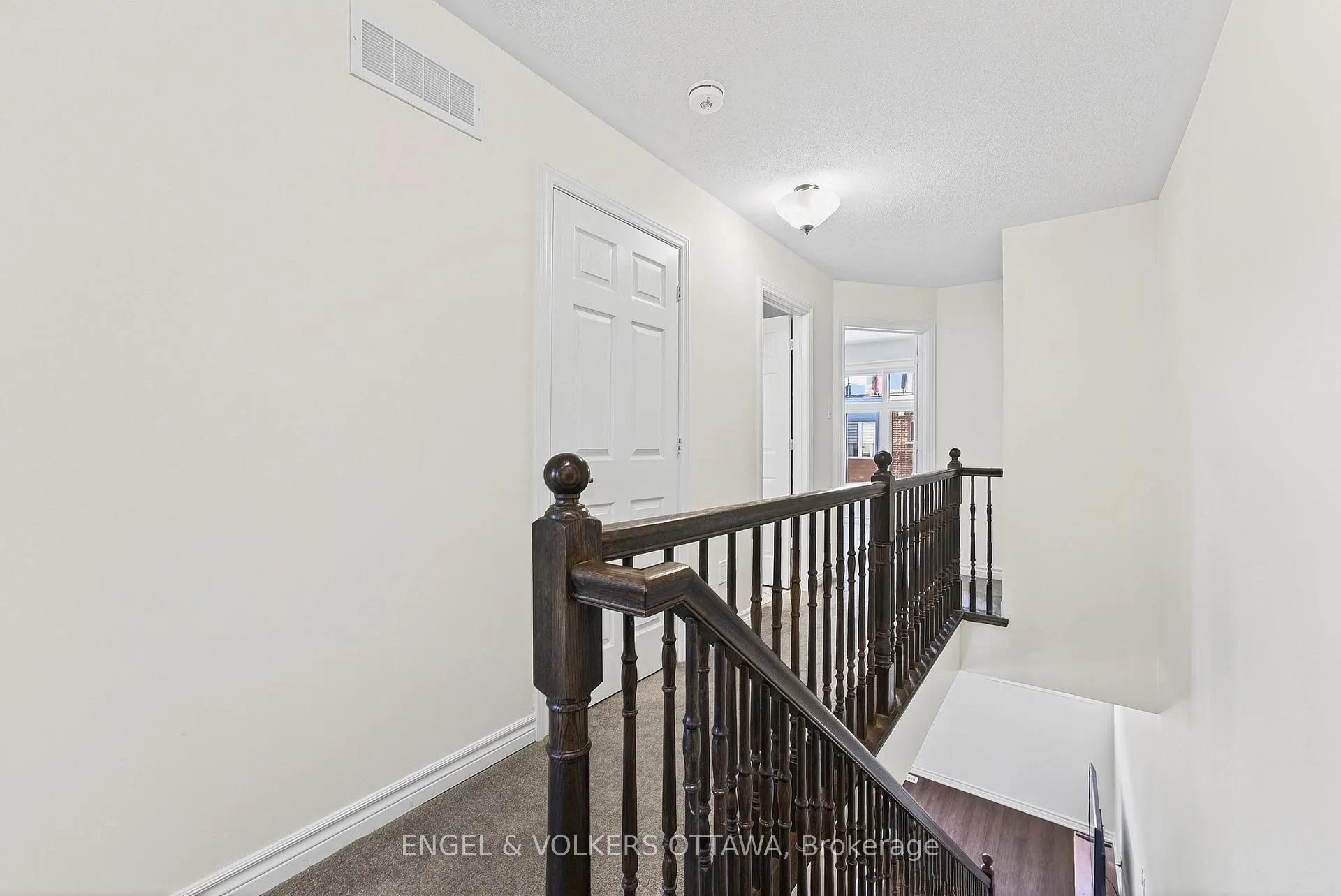 Photo 27 of 520 Ozawa Private, Ottawa, CFB Rockcliffe and Area — HOMEH
