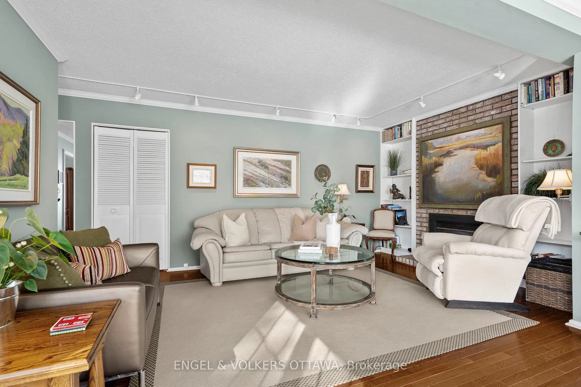 Photo 14 of 1336 Cahill Drive, Ottawa, South Keys — HOMEH