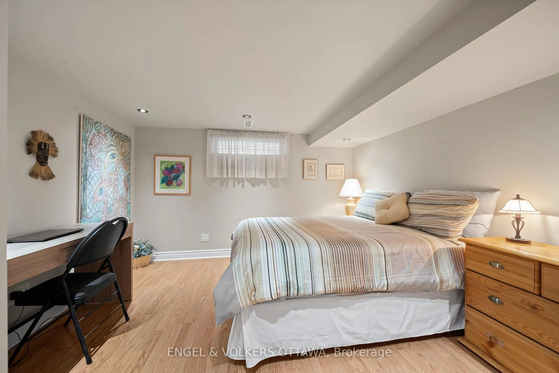 Photo 35 of 1336 Cahill Drive, Ottawa, South Keys — HOMEH