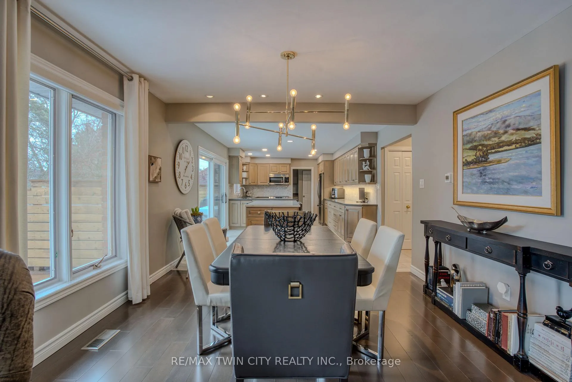 Photo 14 of Unit 16, 184 Roxton Drive, Waterloo — HOMEH