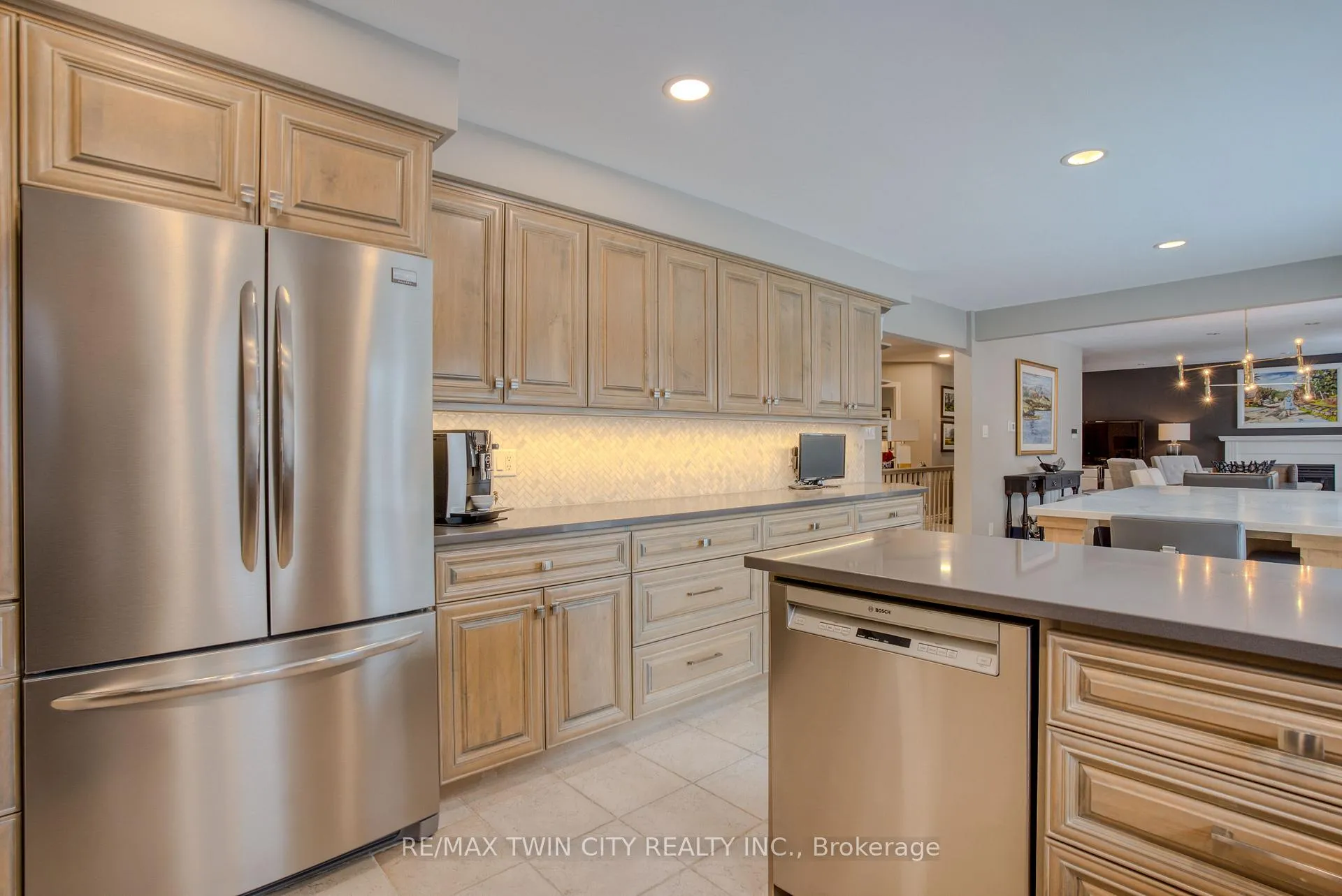Photo 23 of Unit 16, 184 Roxton Drive, Waterloo — HOMEH
