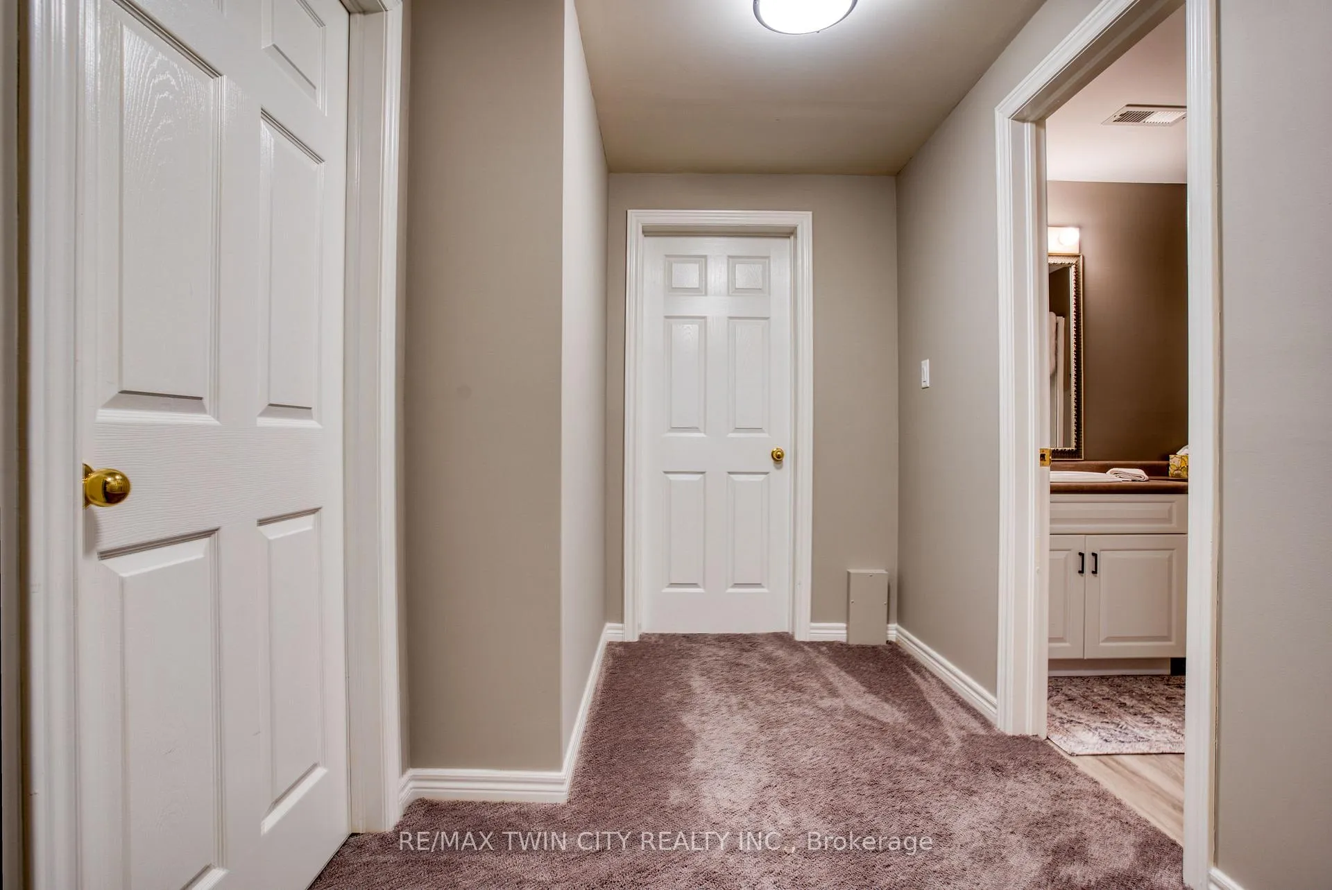 Photo 37 of Unit 16, 184 Roxton Drive, Waterloo — HOMEH