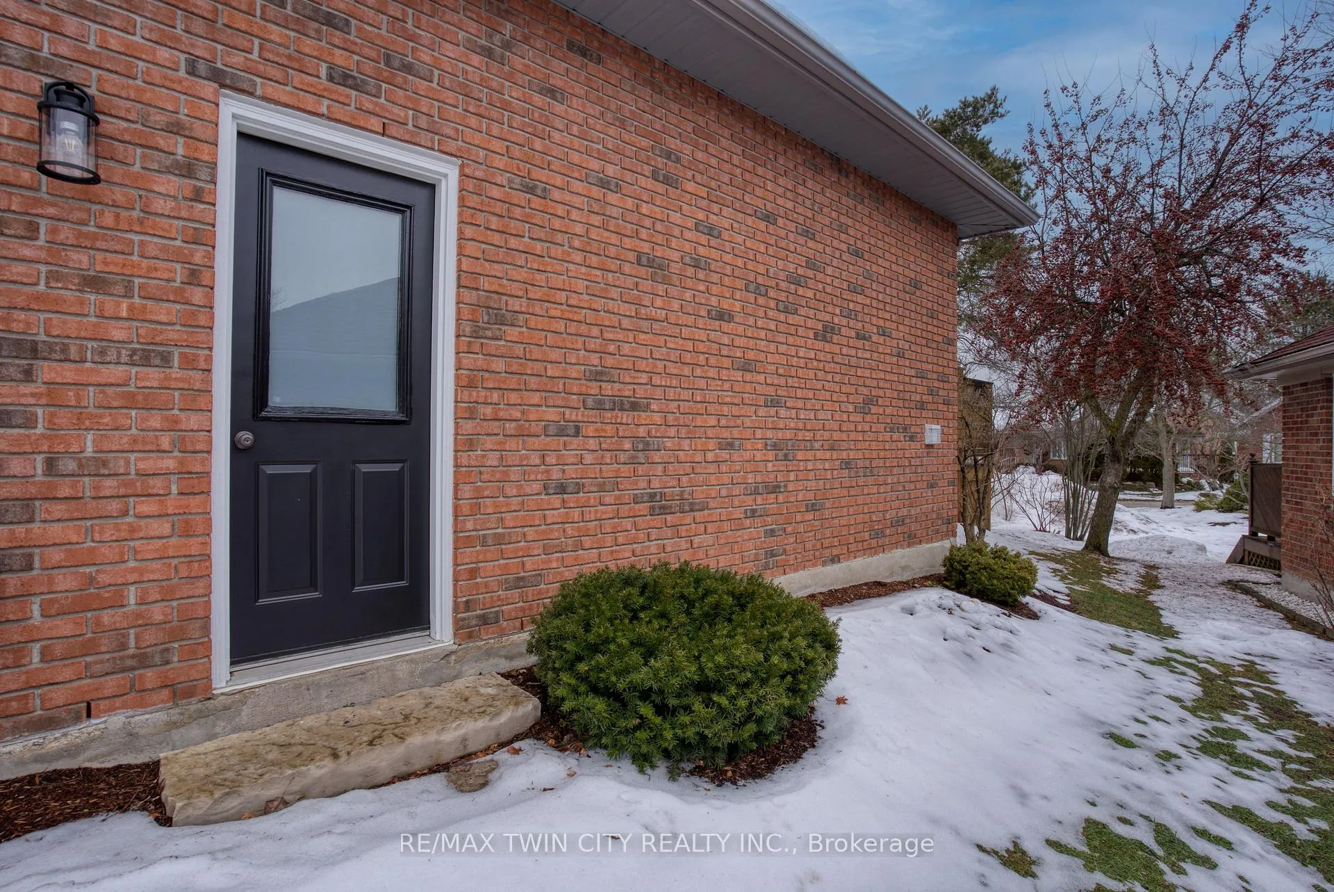 Photo 50 of Unit 16, 184 Roxton Drive, Waterloo — HOMEH