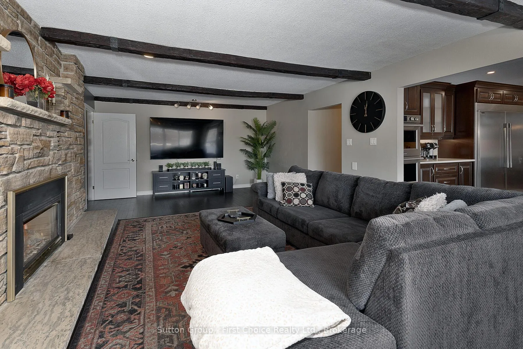 Photo 18 of 304 Devon Street, Stratford — HOMEH