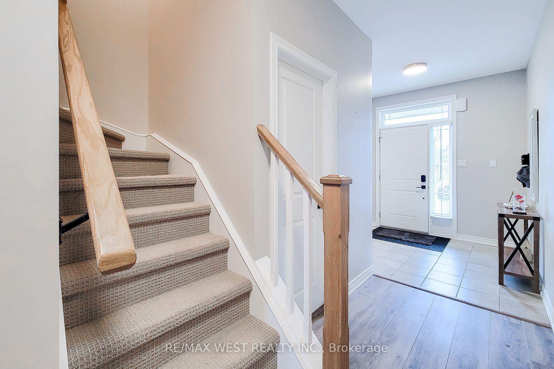 Photo 8 of 13 Lindsay Way, Grimsby, Grimsby Beach — HOMEH