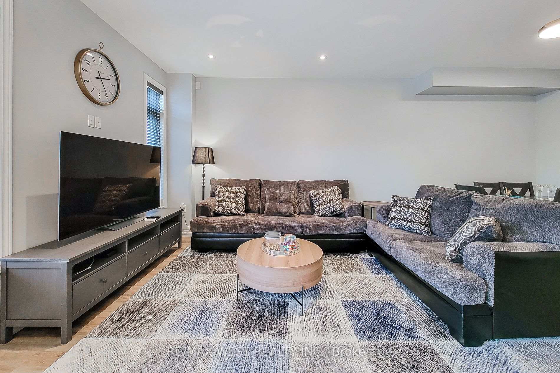 Photo 11 of 13 Lindsay Way, Grimsby, Grimsby Beach — HOMEH