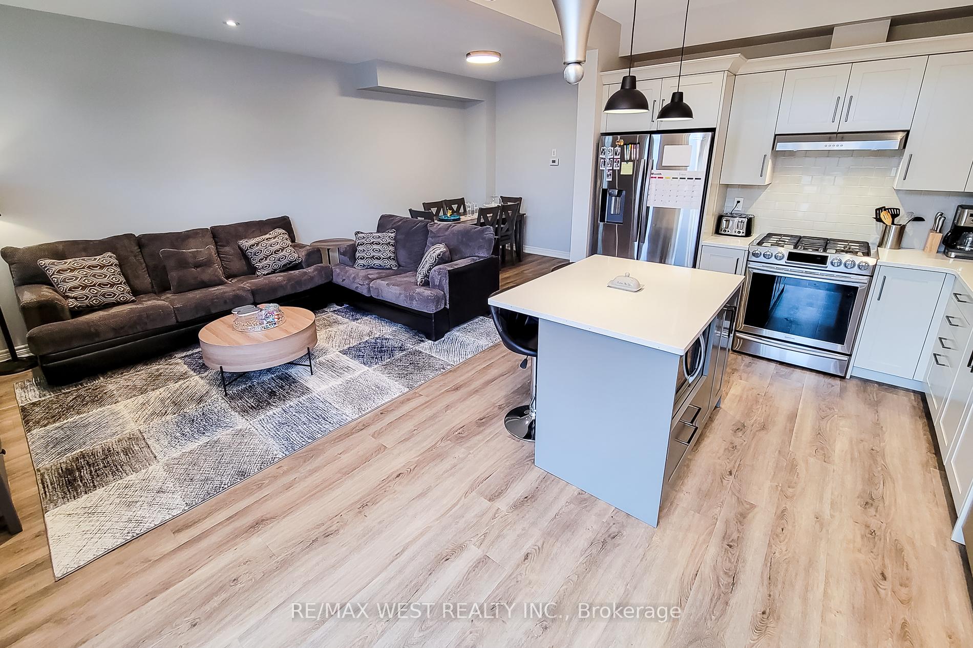 Photo 12 of 13 Lindsay Way, Grimsby, Grimsby Beach — HOMEH