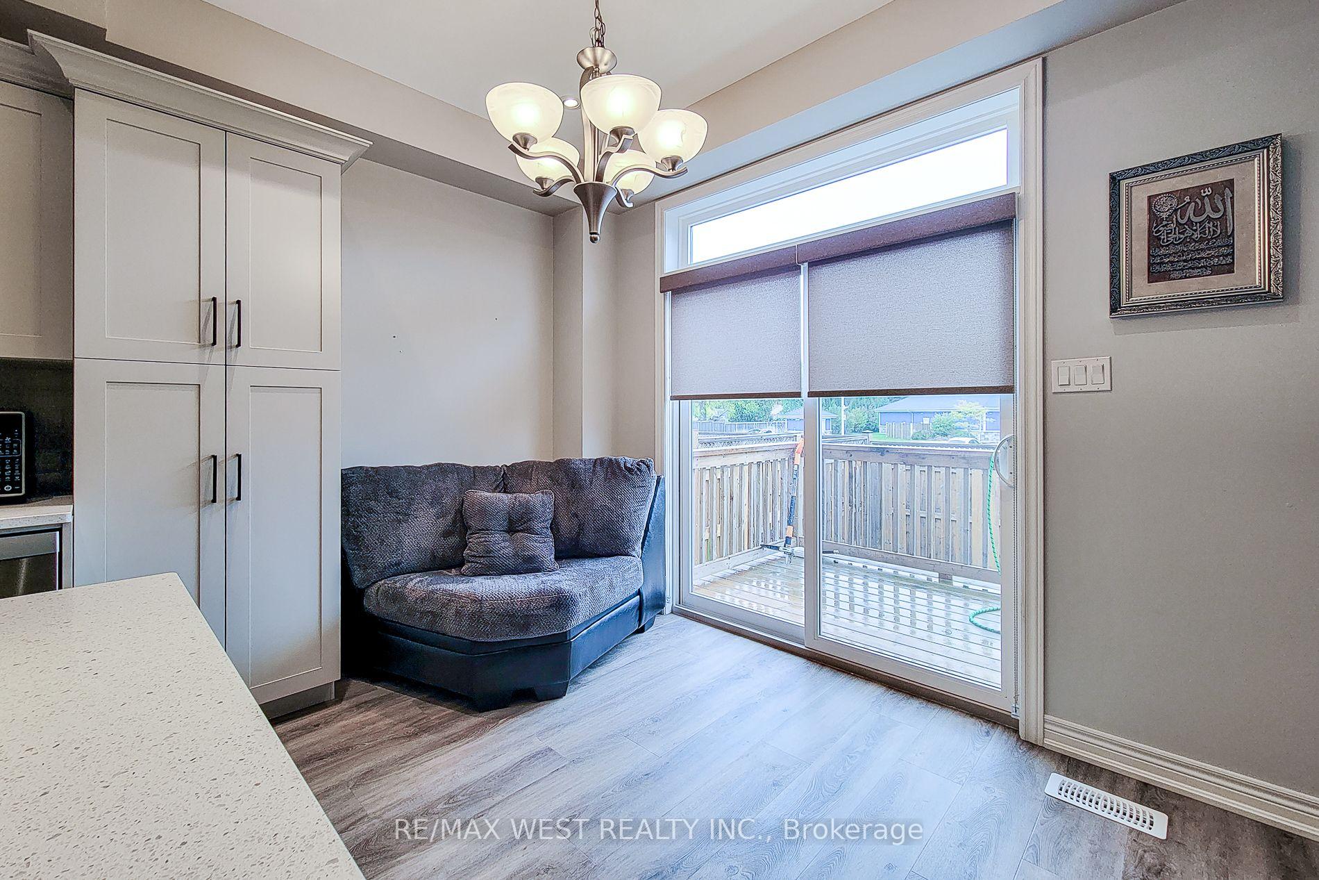 Photo 17 of 13 Lindsay Way, Grimsby, Grimsby Beach — HOMEH