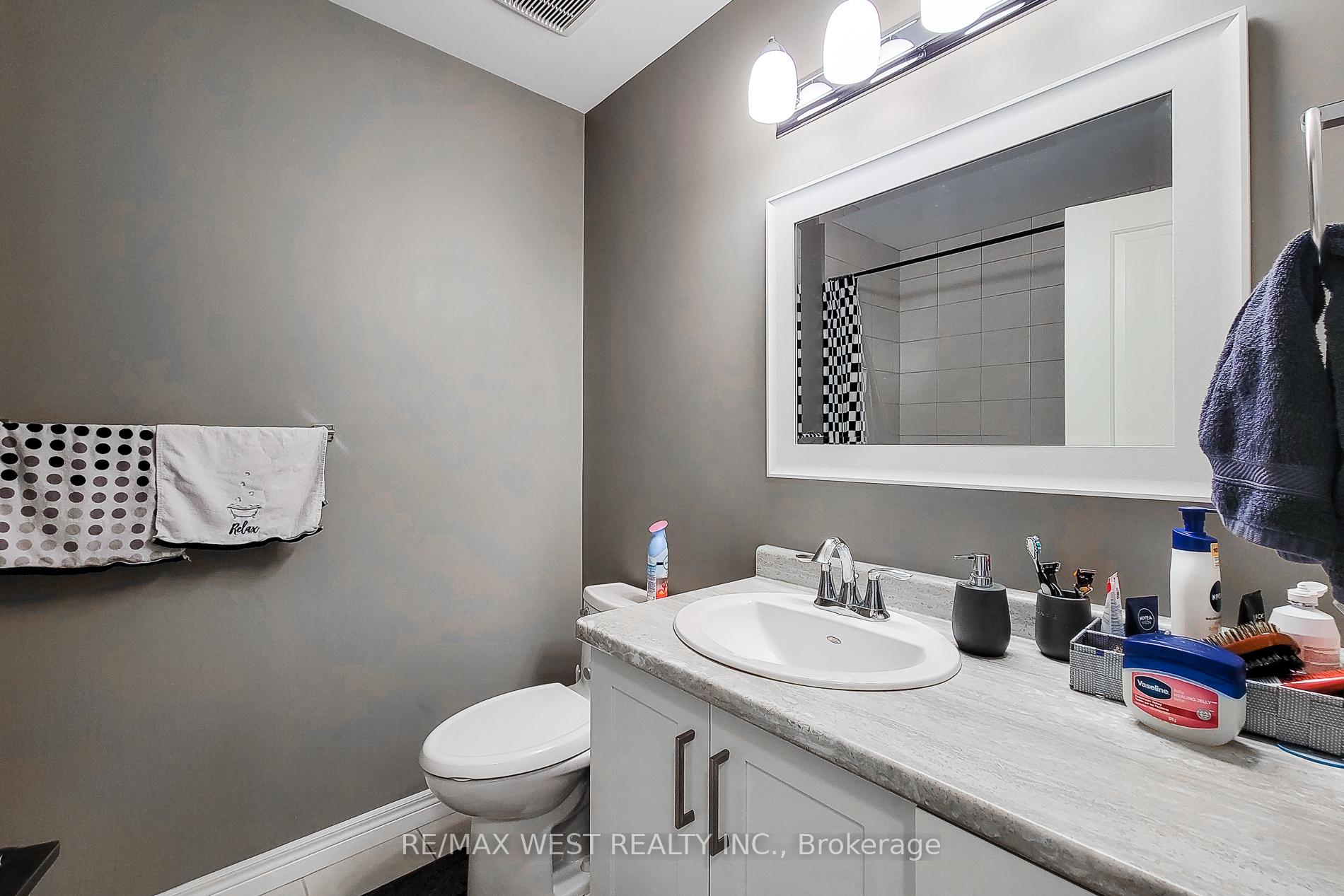 Photo 30 of 13 Lindsay Way, Grimsby, Grimsby Beach — HOMEH