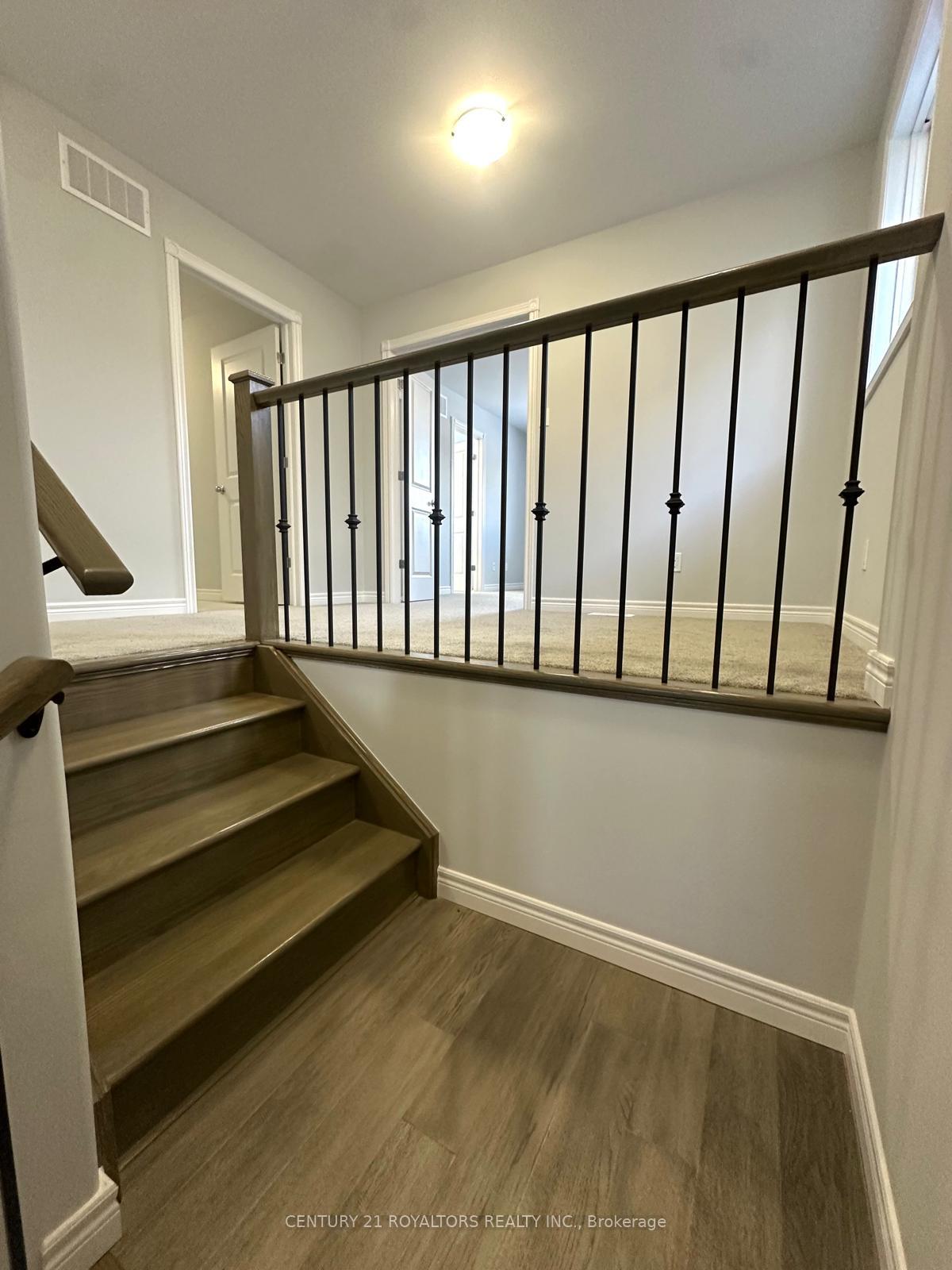 Photo 9 of 240 O'Neil Street, Peterborough, Monaghan Ward 2 — HOMEH