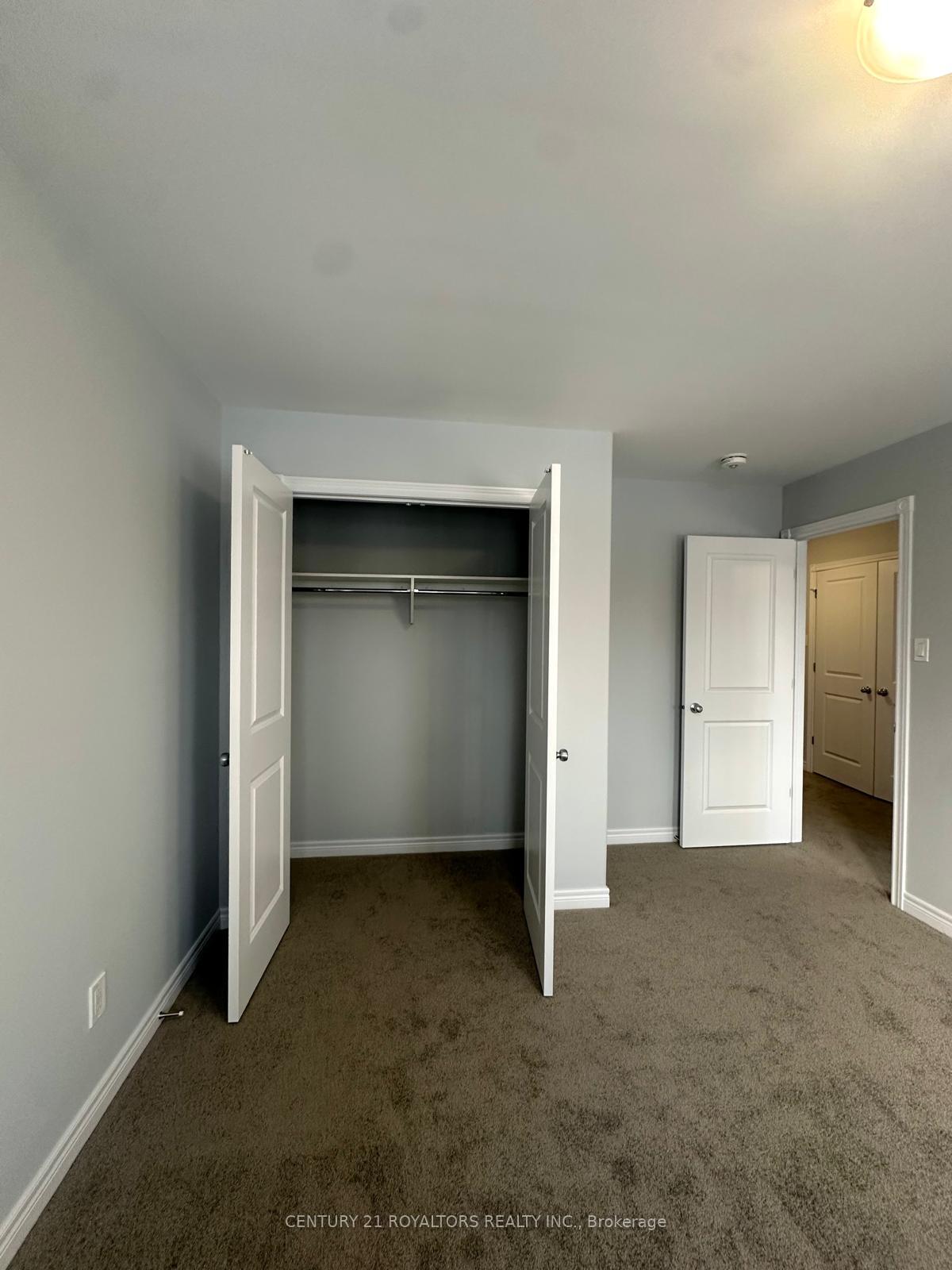 Photo 18 of 240 O'Neil Street, Peterborough, Monaghan Ward 2 — HOMEH