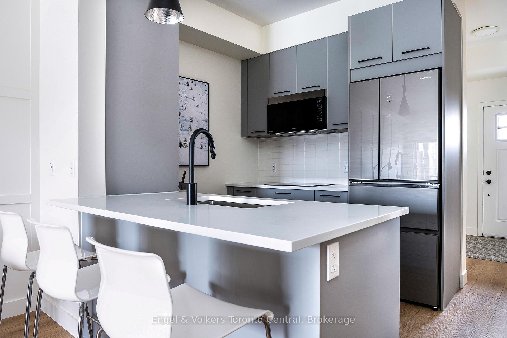 Photo 9 of Unit 105, 12 Beausoleil Lane, Blue Mountains — HOMEH