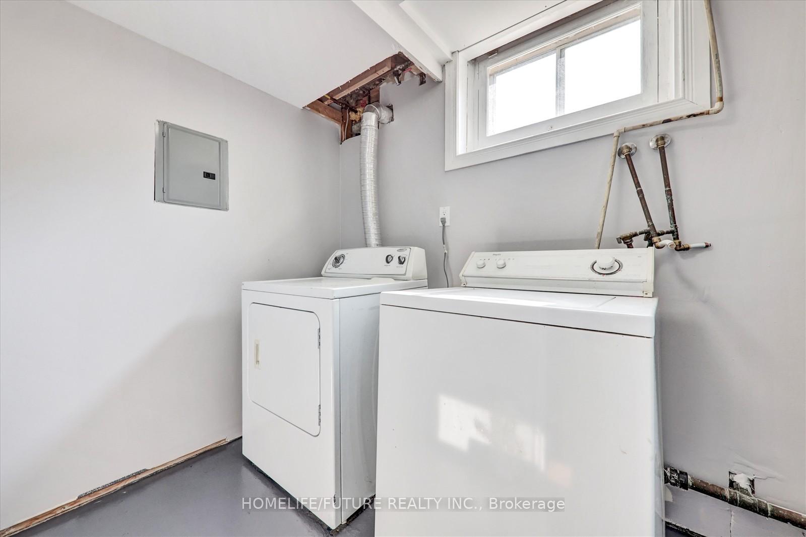 Photo 34 of 203 Crawforth Street, Whitby, Blue Grass Meadows — HOMEH