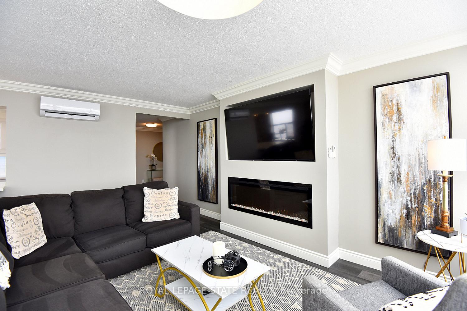Photo 8 of Unit 1707, 75 Queen Street N, Hamilton, Strathcona — HOMEH