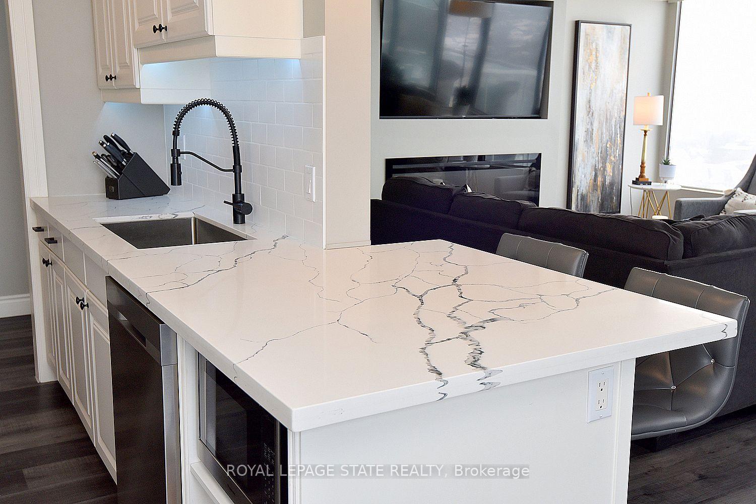 Photo 20 of Unit 1707, 75 Queen Street N, Hamilton, Strathcona — HOMEH