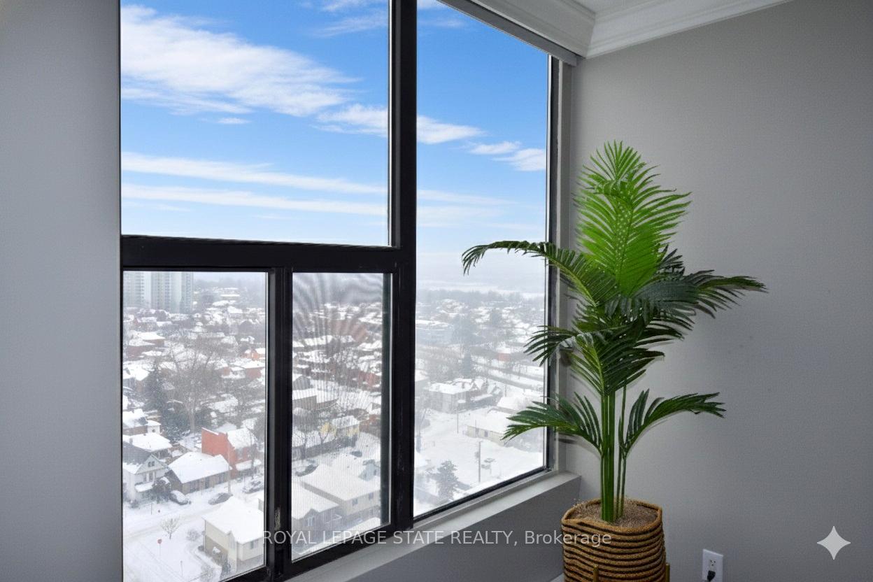 Photo 23 of Unit 1707, 75 Queen Street N, Hamilton, Strathcona — HOMEH