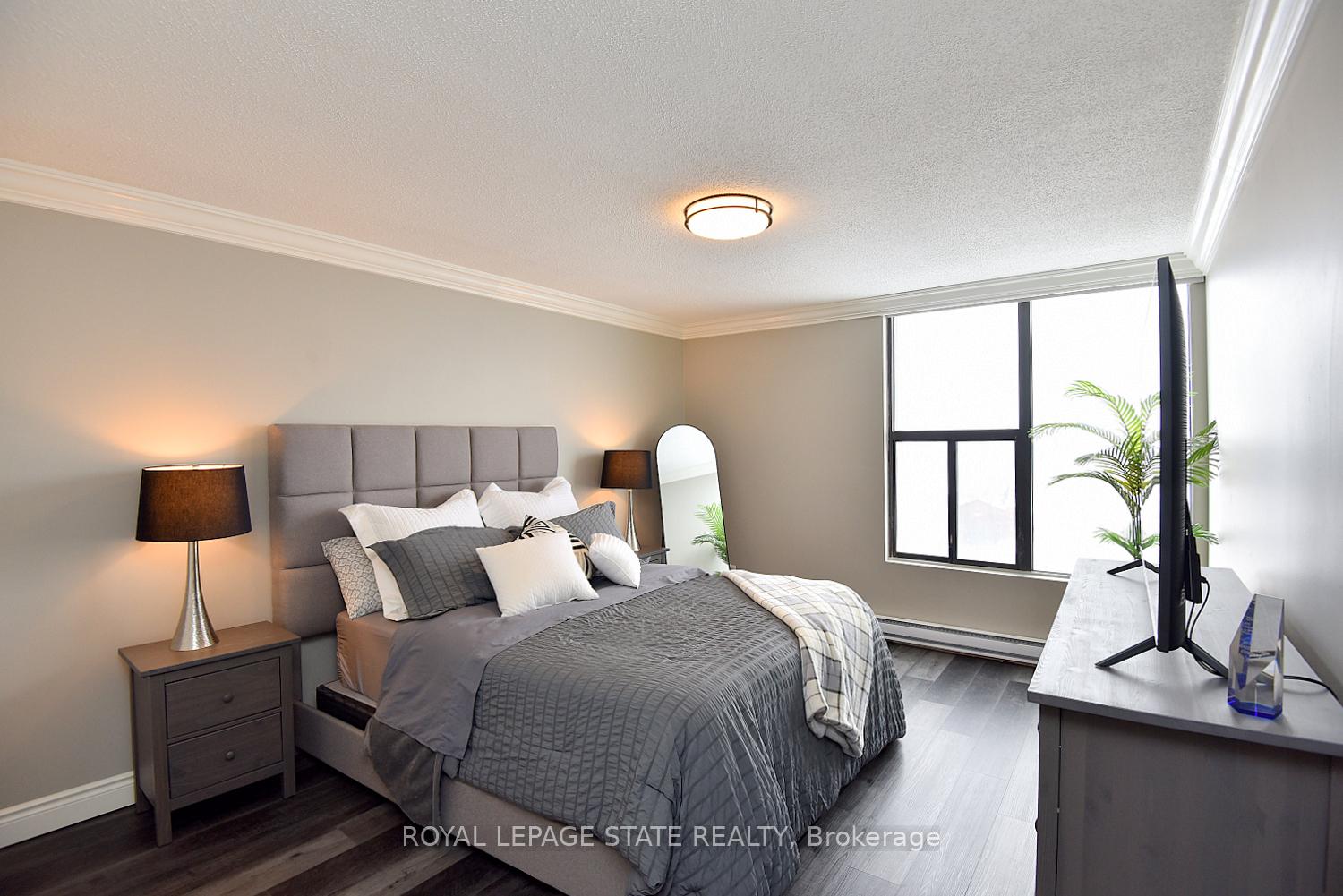 Photo 43 of Unit 1707, 75 Queen Street N, Hamilton, Strathcona — HOMEH