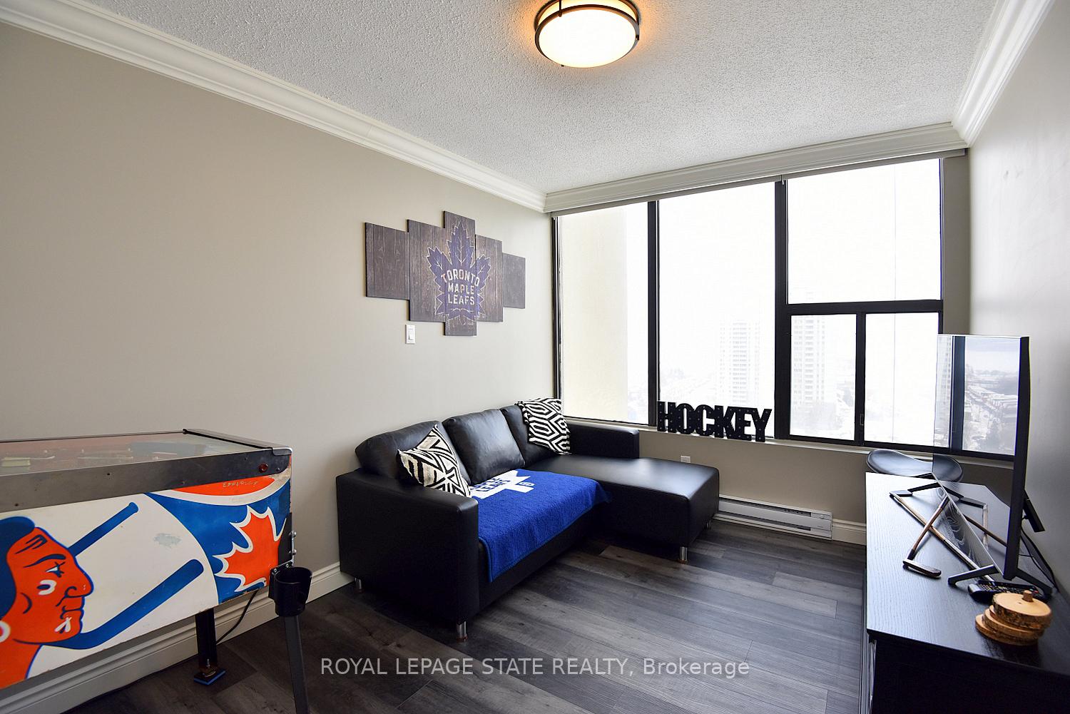Photo 3 of Unit 1707, 75 Queen Street N, Hamilton, Strathcona — HOMEH