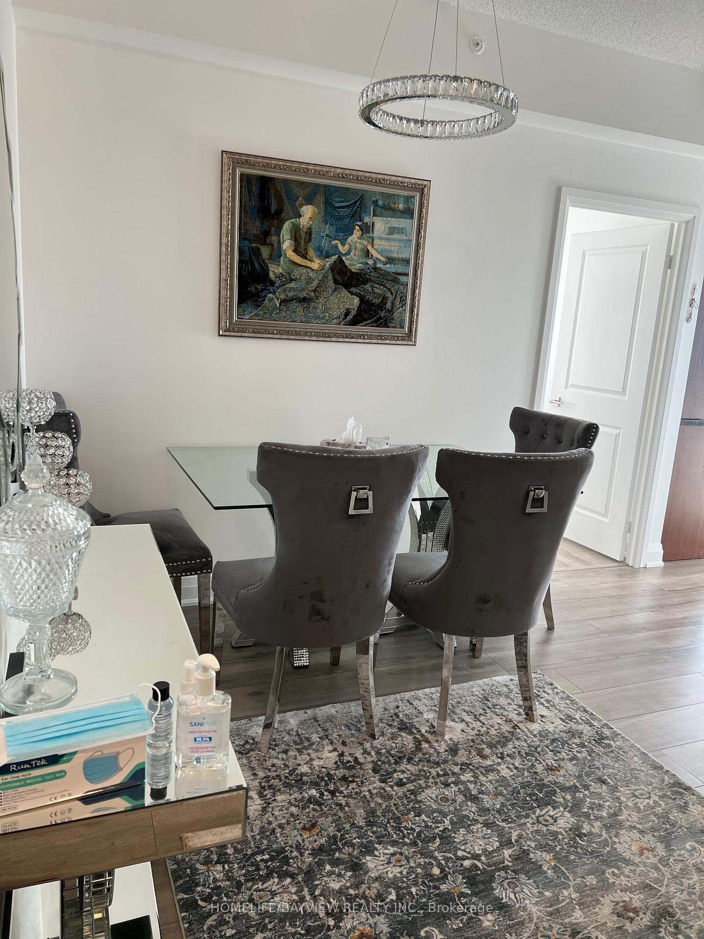 Photo 3 of Unit 2326, 7161 Yonge Street, Markham, Thornhill — HOMEH
