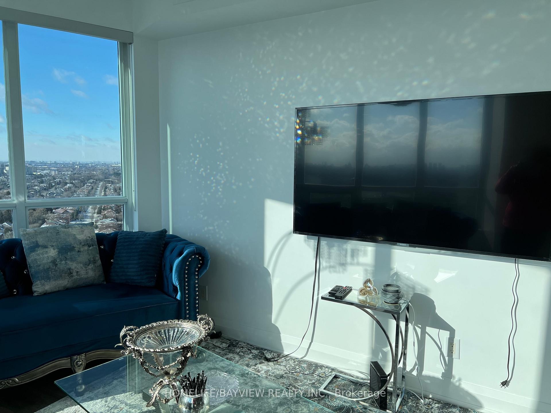 Photo 13 of Unit 2326, 7161 Yonge Street, Markham, Thornhill — HOMEH