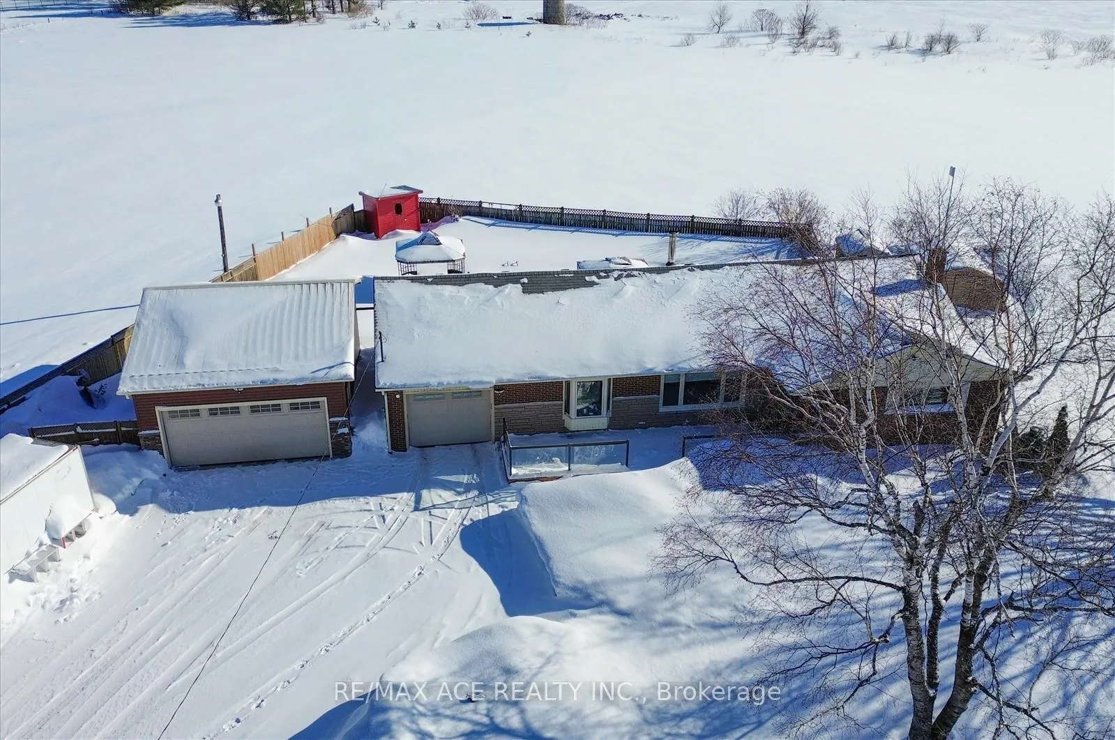 Photo 4 of 3135 Concession 10 Road, Clarington, Bowmanville — HOMEH