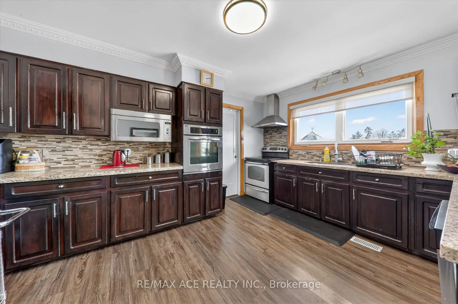 Photo 13 of 3135 Concession 10 Road, Clarington, Bowmanville — HOMEH