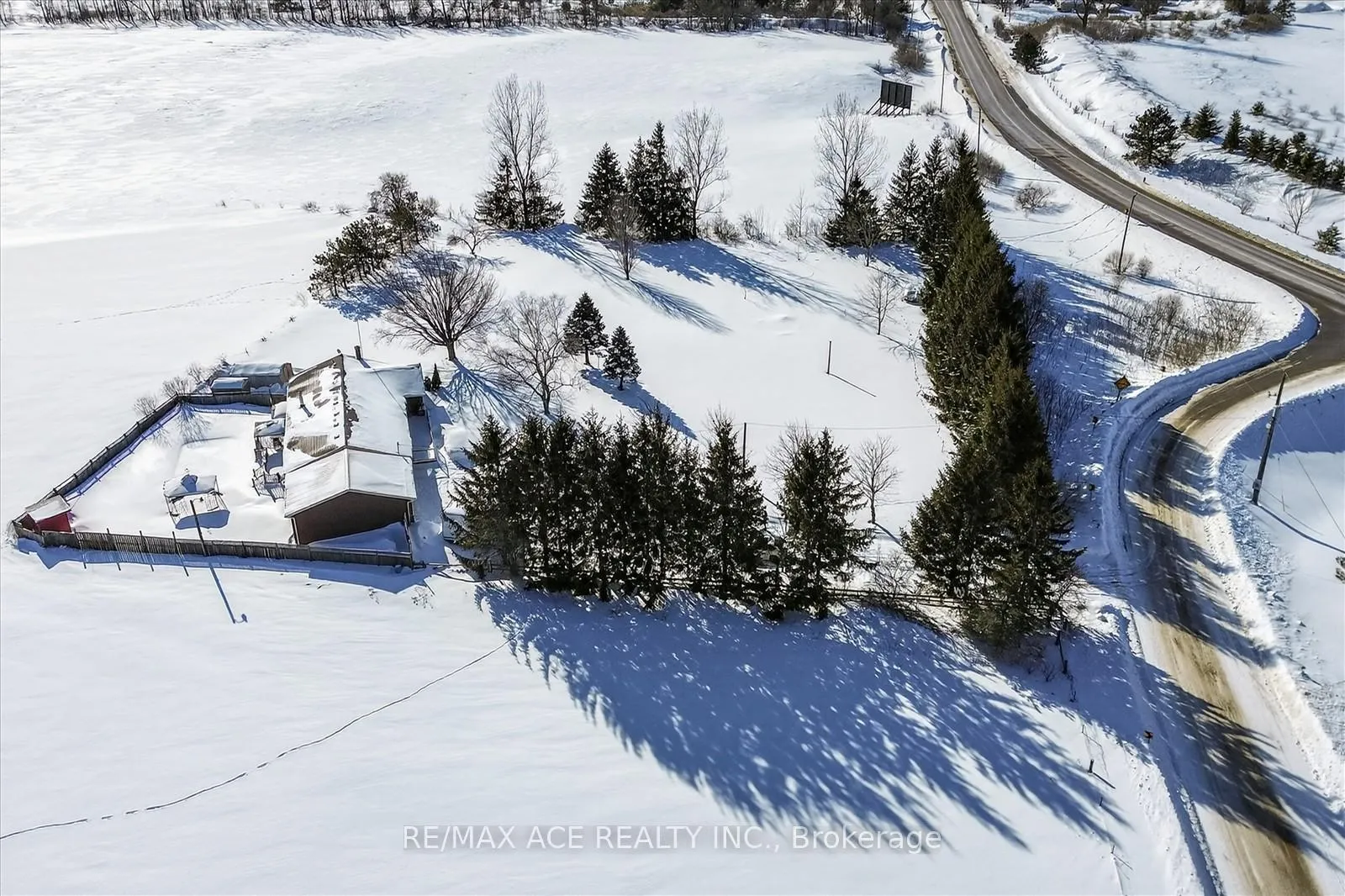 Photo 31 of 3135 Concession 10 Road, Clarington, Bowmanville — HOMEH