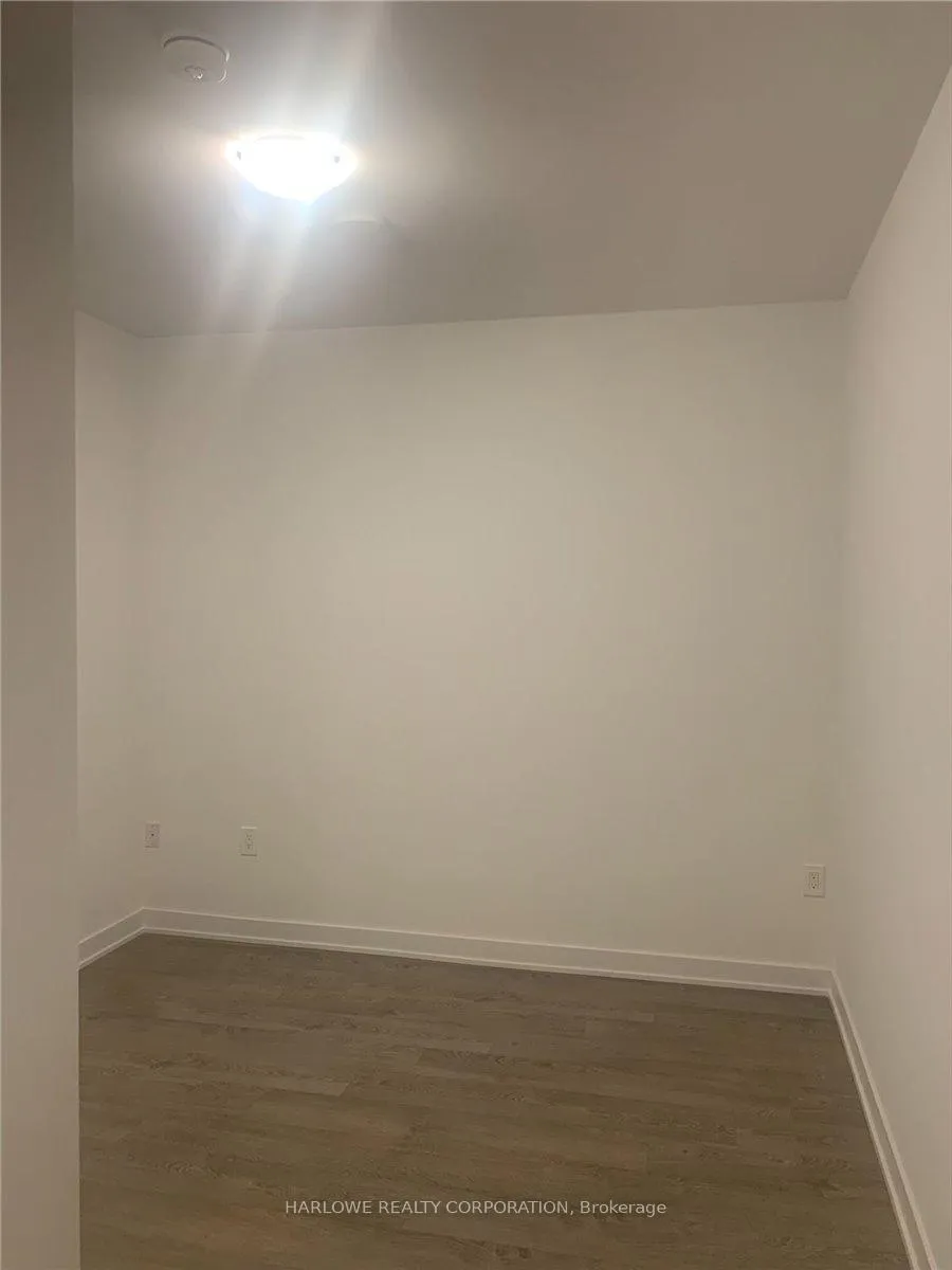 Photo 6 of Unit 411, 120 Eagle Rock Way, Vaughan, Rural Vaughan — HOMEH