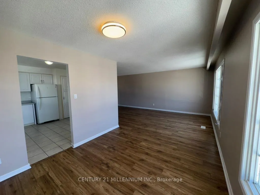 Photo 12 of Unit 2nd Level, 183 Harold Street, Brampton, Brampton South — HOMEH