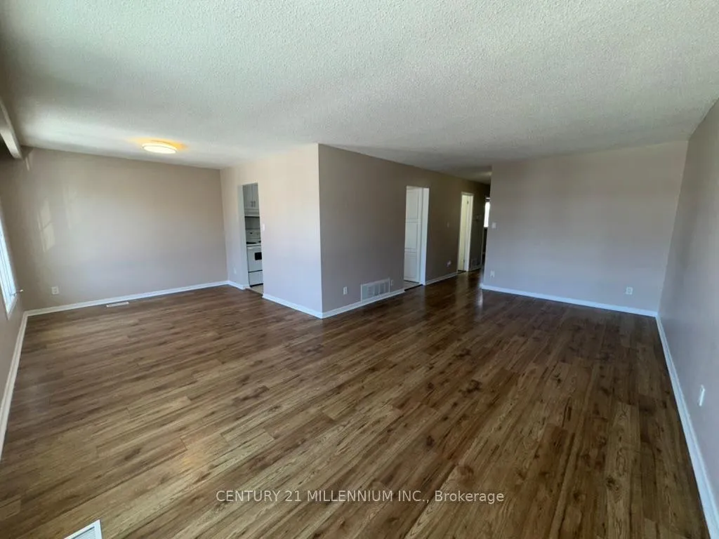 Photo 17 of Unit 2nd Level, 183 Harold Street, Brampton, Brampton South — HOMEH