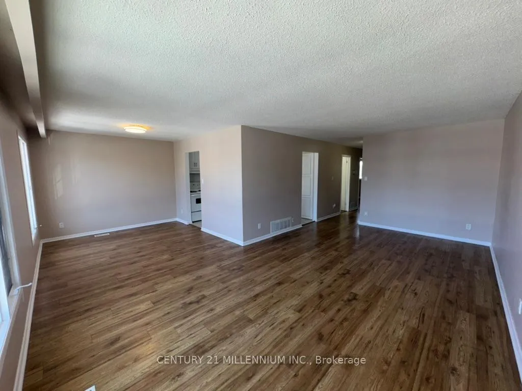 Photo 26 of Unit 2nd Level, 183 Harold Street, Brampton, Brampton South — HOMEH