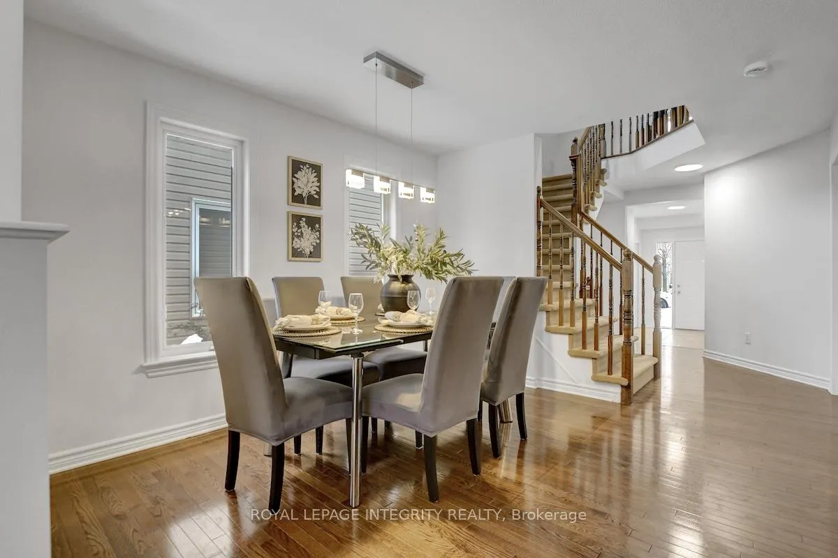 Photo 6 of 376 Horseshoe Crescent, Ottawa, Stittsville (North) — HOMEH