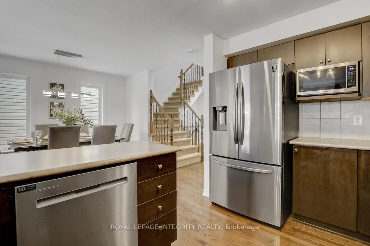 Photo 19 of 376 Horseshoe Crescent, Ottawa, Stittsville (North) — HOMEH