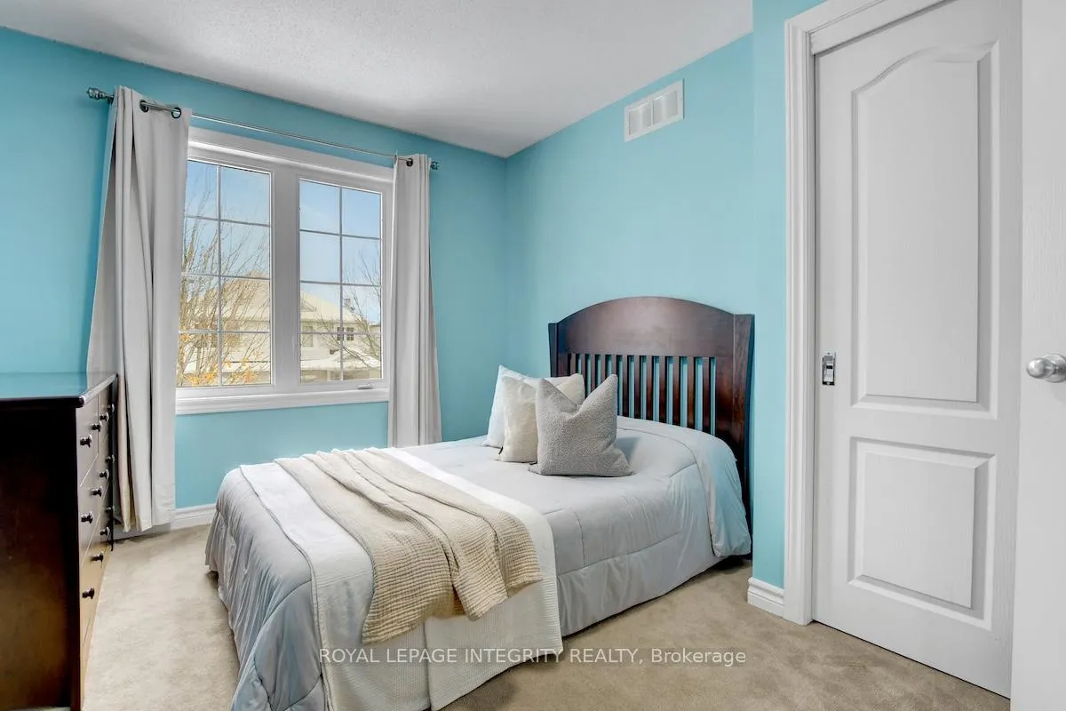 Photo 31 of 376 Horseshoe Crescent, Ottawa, Stittsville (North) — HOMEH