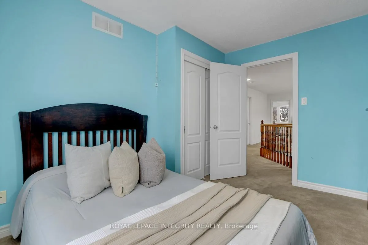 Photo 32 of 376 Horseshoe Crescent, Ottawa, Stittsville (North) — HOMEH