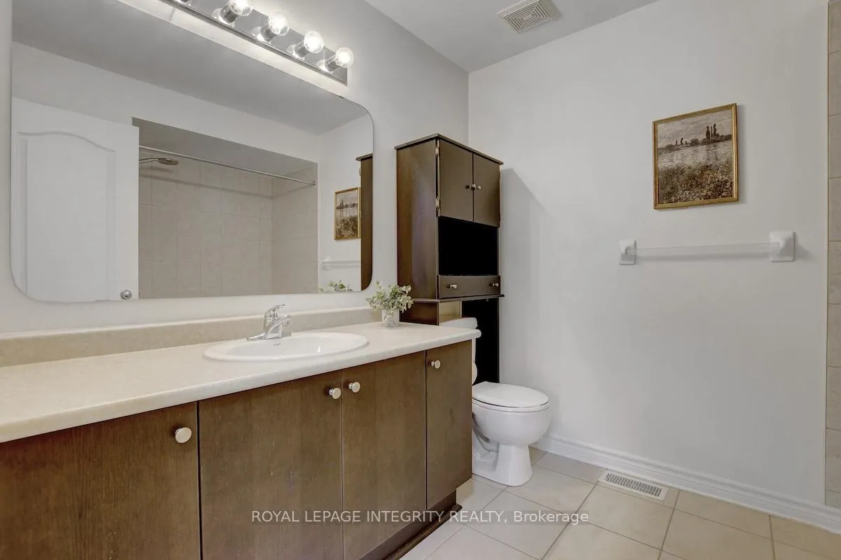 Photo 35 of 376 Horseshoe Crescent, Ottawa, Stittsville (North) — HOMEH