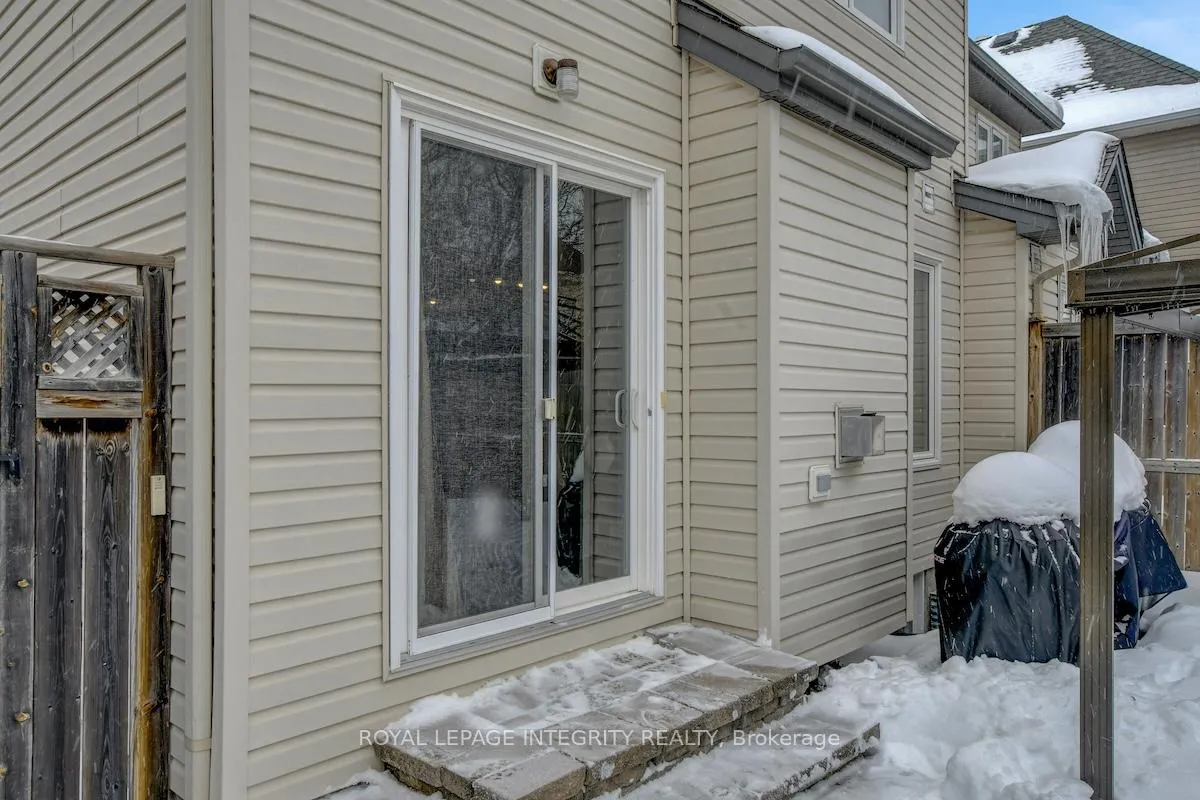 Photo 41 of 376 Horseshoe Crescent, Ottawa, Stittsville (North) — HOMEH