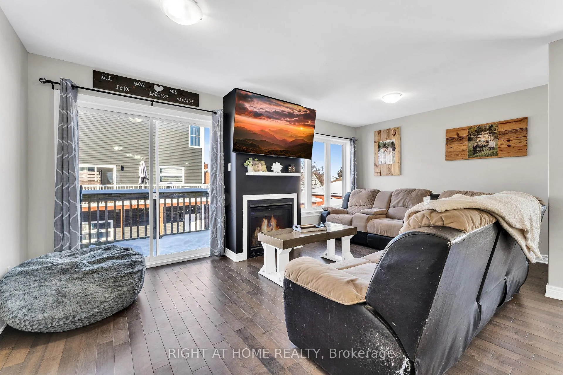 Photo 9 of 123 Antrim Street, Carleton Place — HOMEH