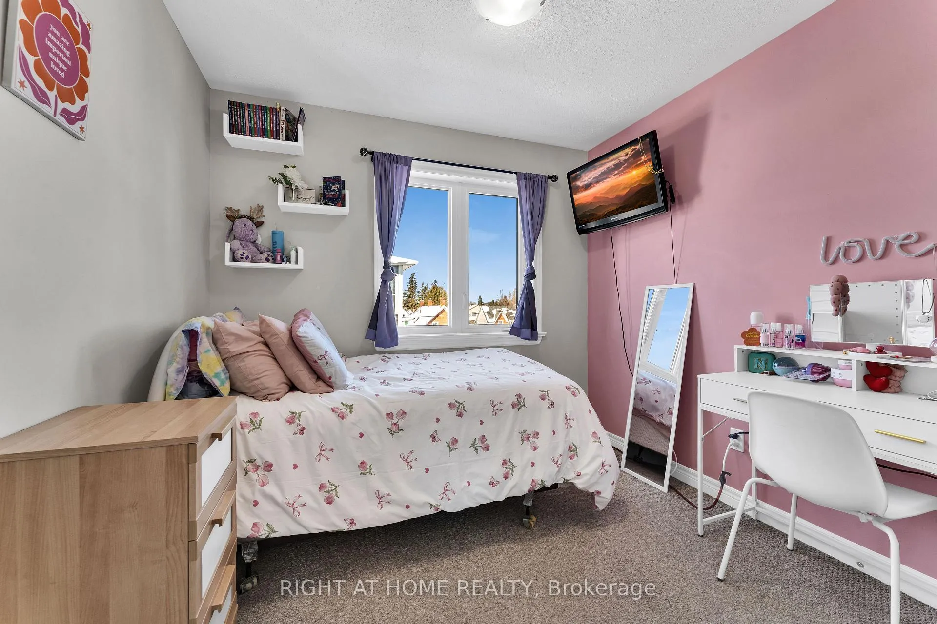 Photo 17 of 123 Antrim Street, Carleton Place — HOMEH
