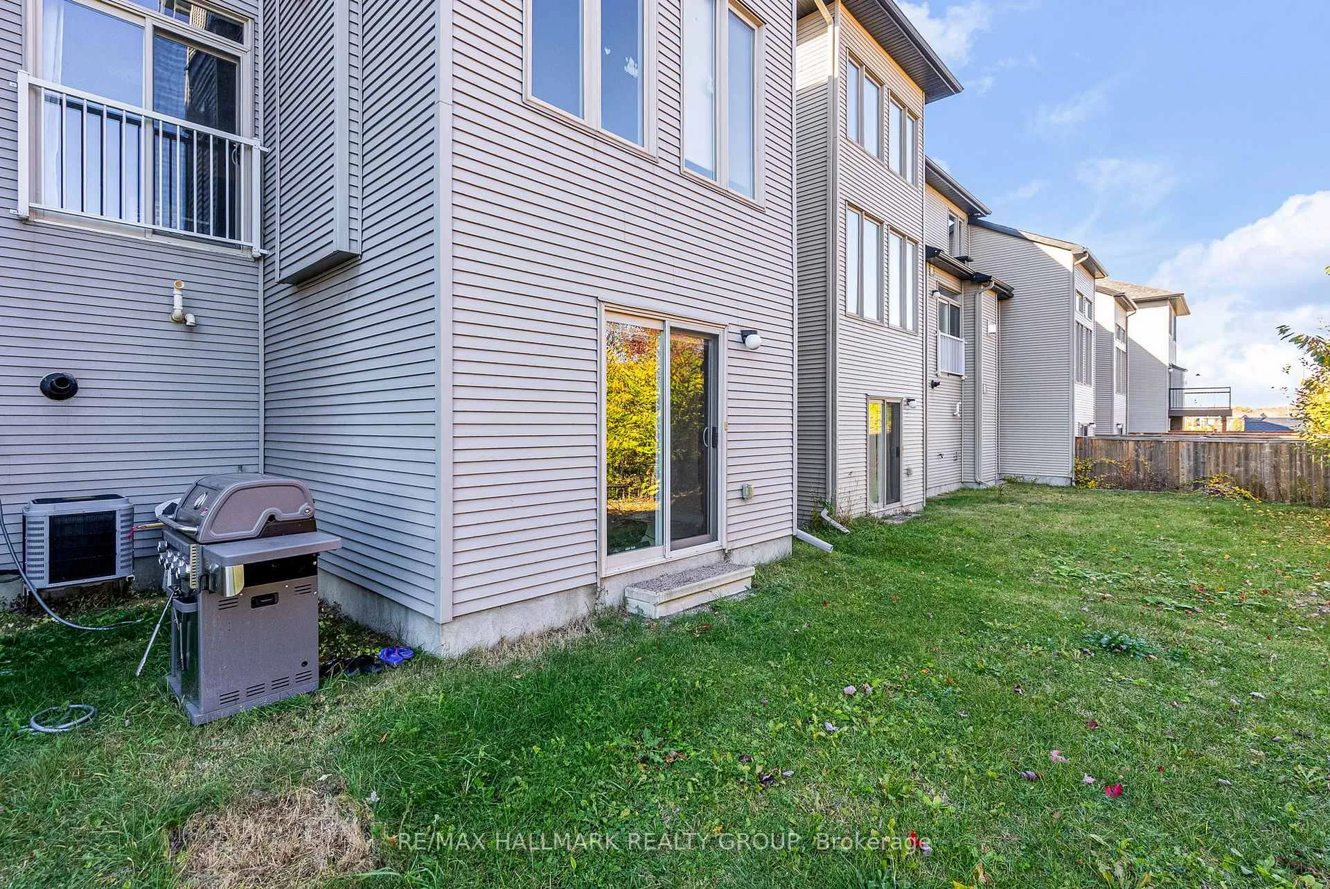 Photo 40 of 938 Fletcher Circle, Ottawa, Kanata - Kanata Lakes/Heritage Hills — HOMEH