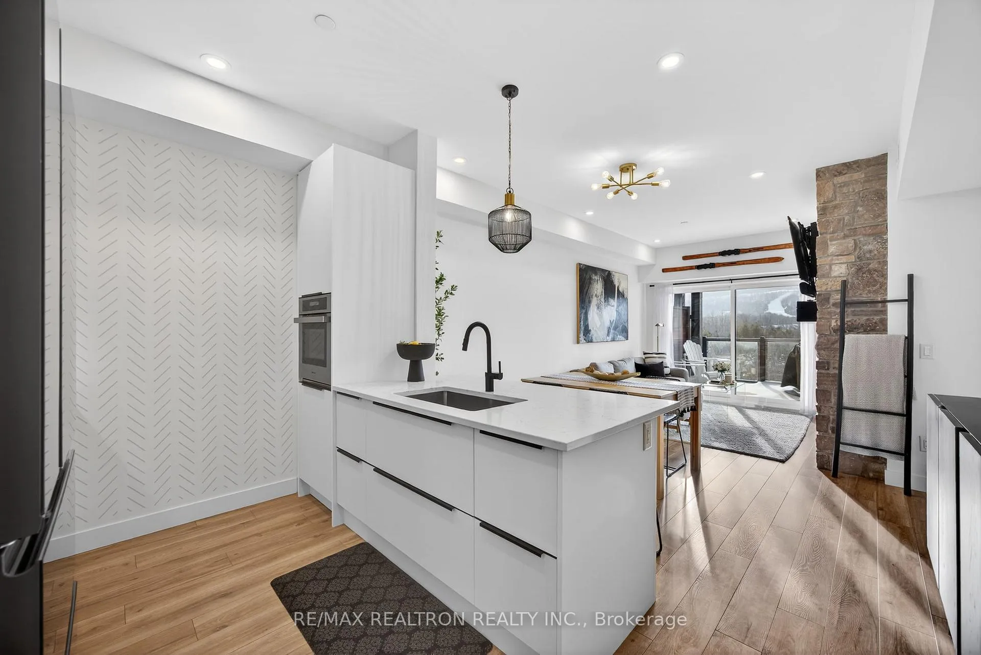 Photo 8 of Unit 305, 18 Beckwith Lane, Blue Mountains — HOMEH