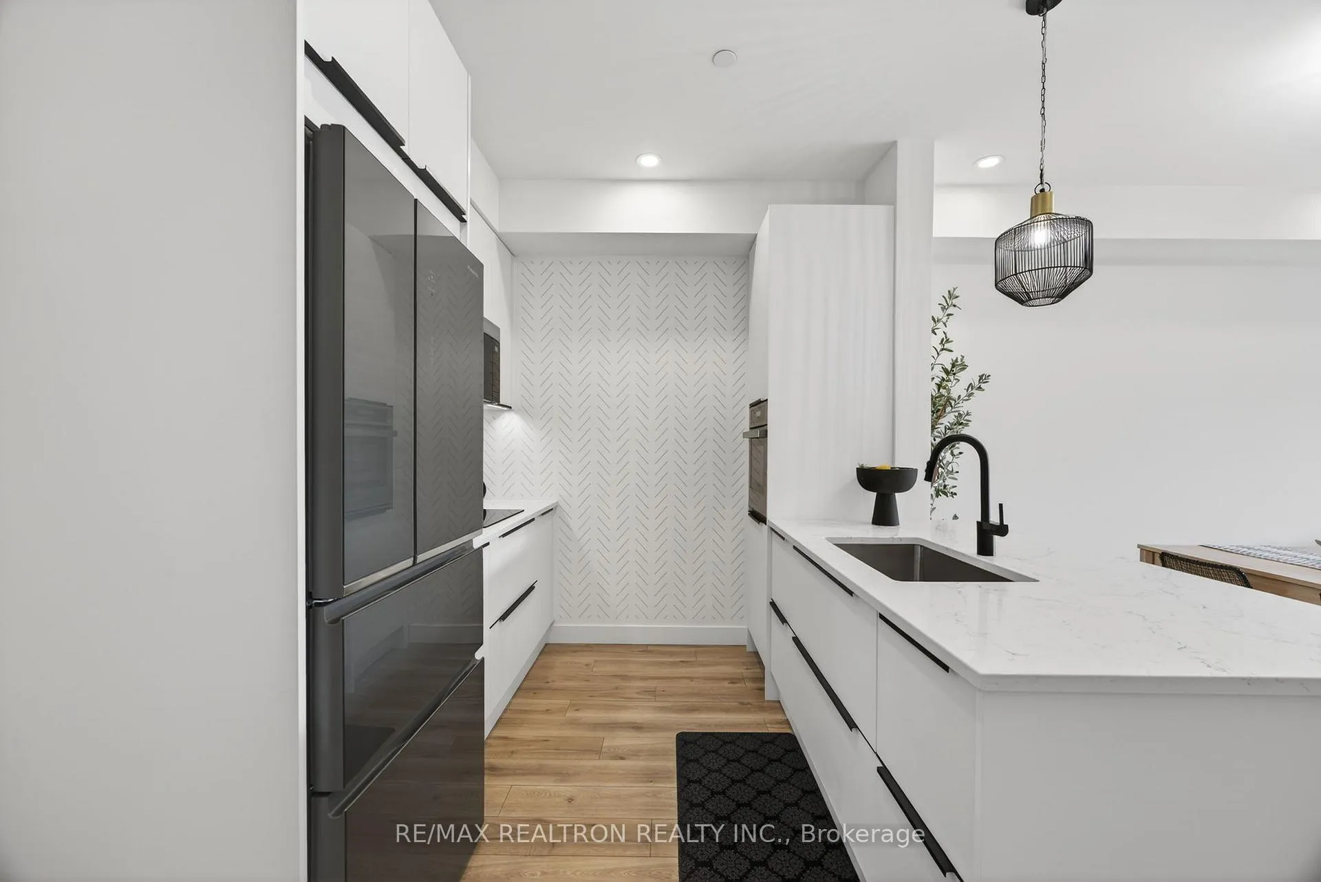 Photo 9 of Unit 305, 18 Beckwith Lane, Blue Mountains — HOMEH