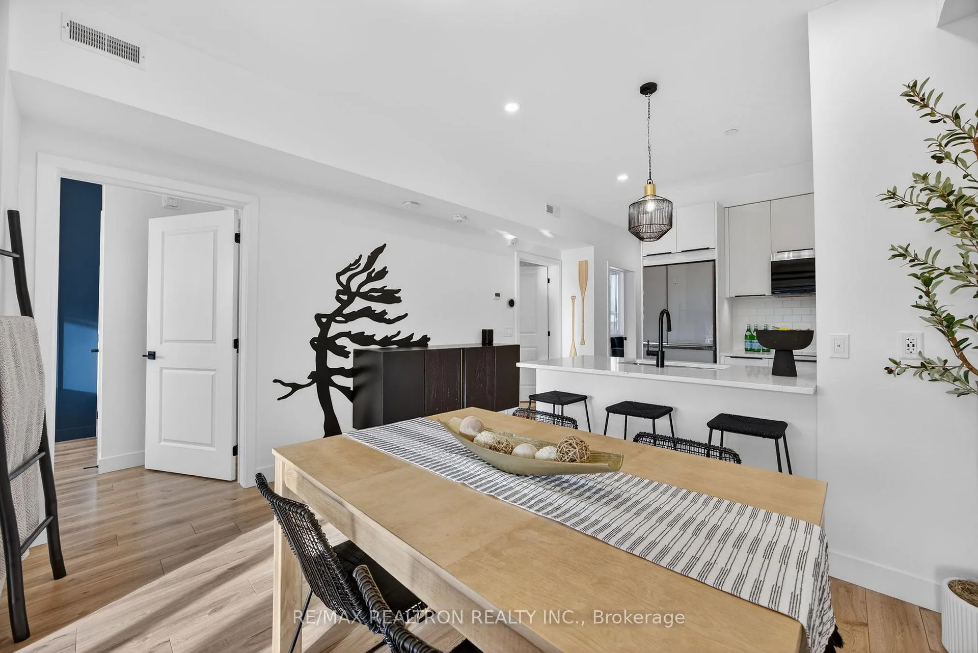 Photo 20 of Unit 305, 18 Beckwith Lane, Blue Mountains — HOMEH